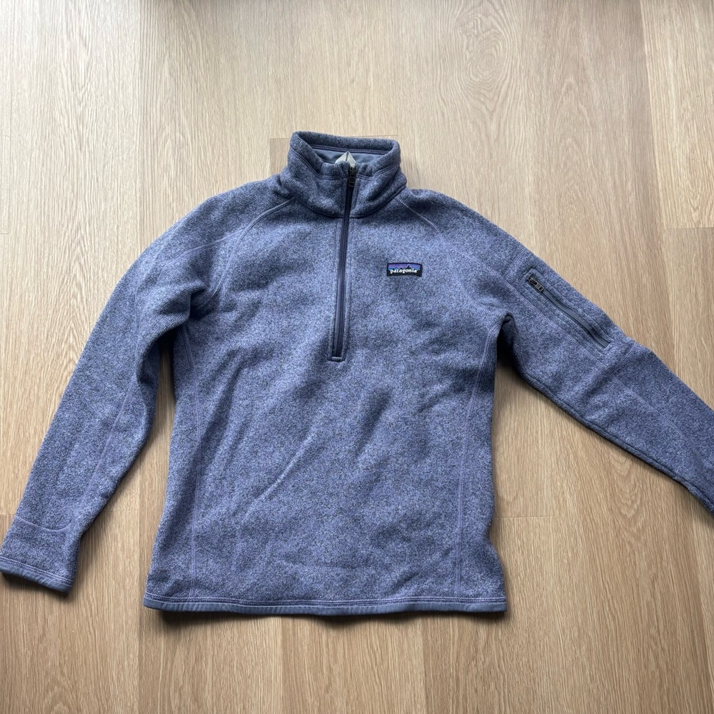 Women’s Purple Patagonia Quarter Zip